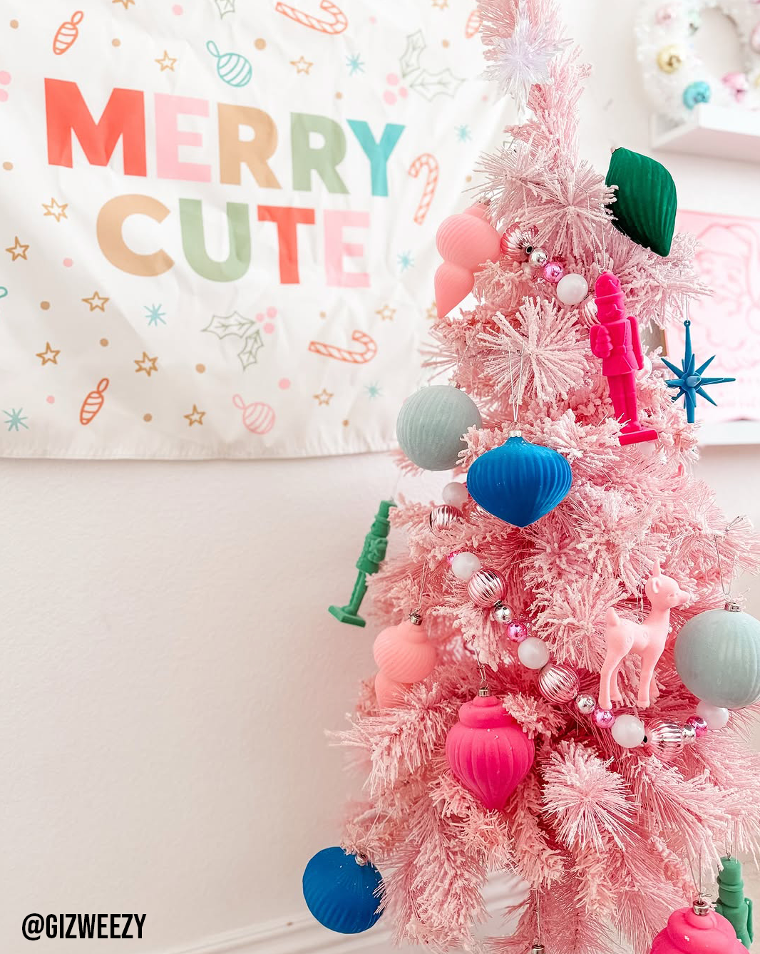 Merry Cute Banner - 36x26"